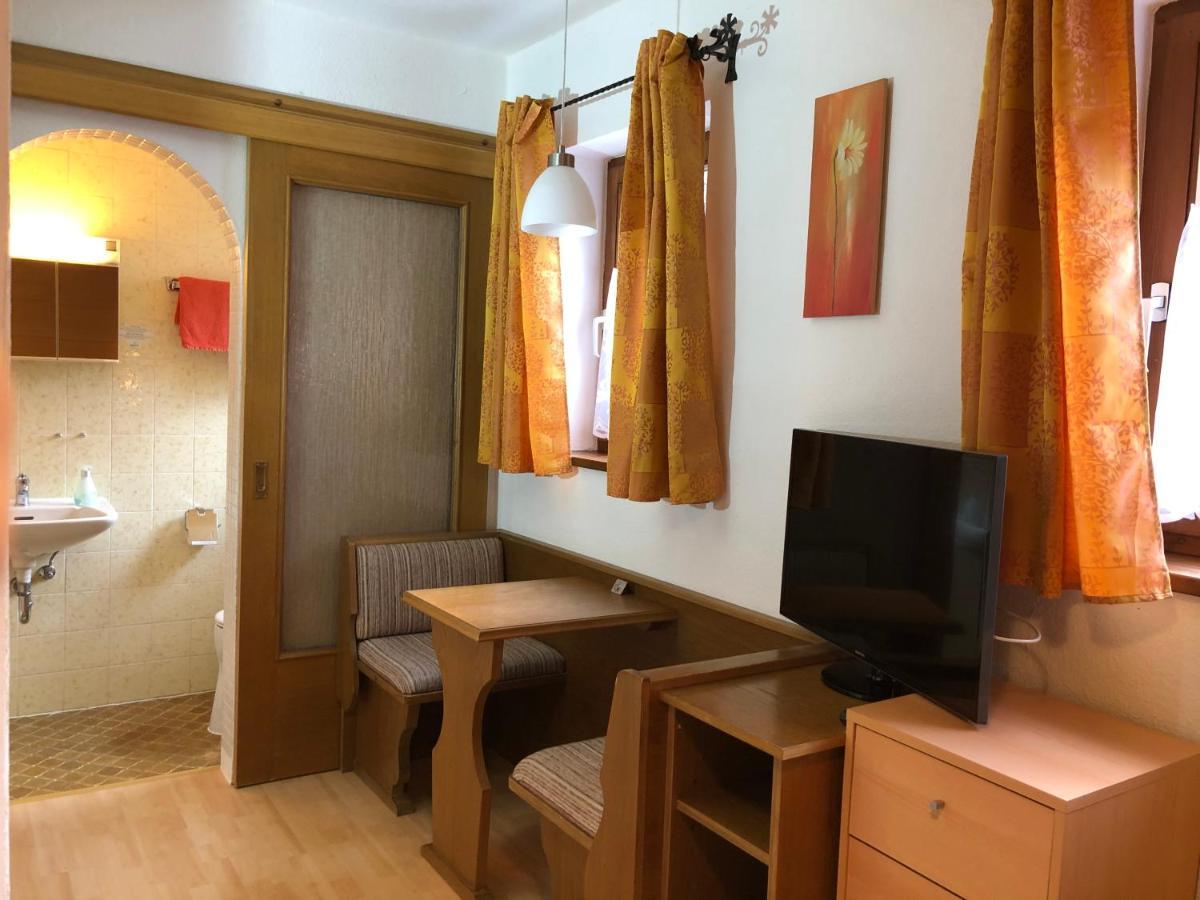 Gaestehaus Am Kurparkweg 호텔 라이트임윙클 외부 사진