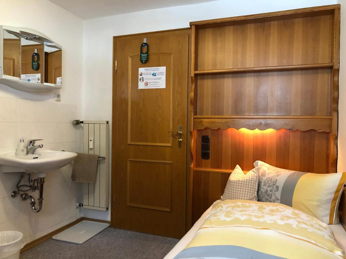 Gaestehaus Am Kurparkweg 호텔 라이트임윙클 외부 사진